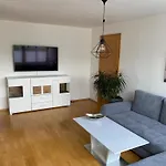 Apartment Im Zentrum Mit Tiefgaragen-Stellplatz