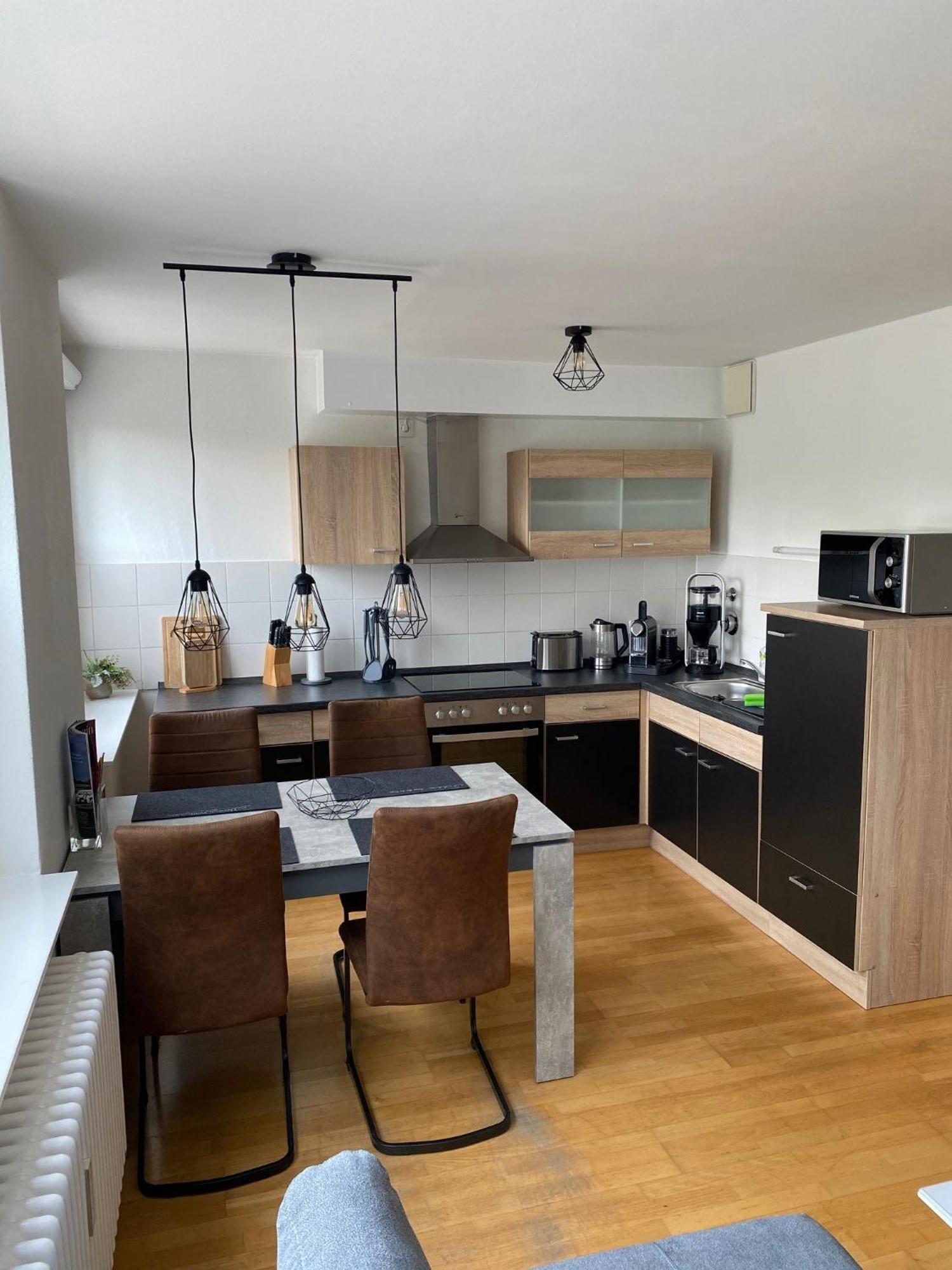 Im Zentrum Mit Tiefgaragen-stellplatz Apartment *
